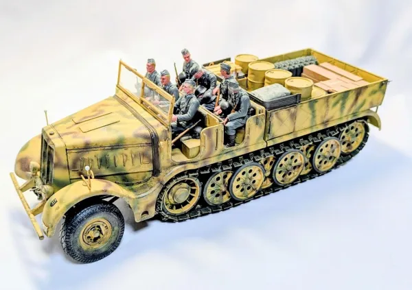 1/35 ドイツ軍 ハーフトラック乗務員