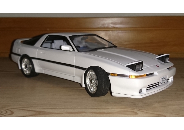 1/24 TOYOTA SUPRA 3.0GT-LIMITED