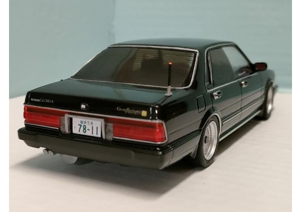 1/24 NISSAN GLORIA Gran-Turismo SV画像3