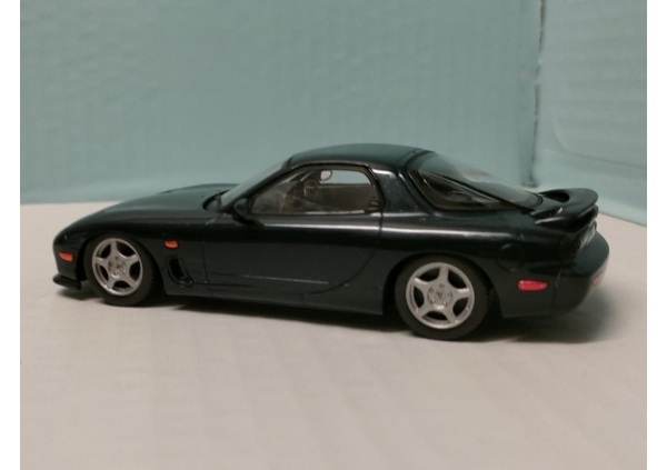 1/32 Efini RX-7画像3