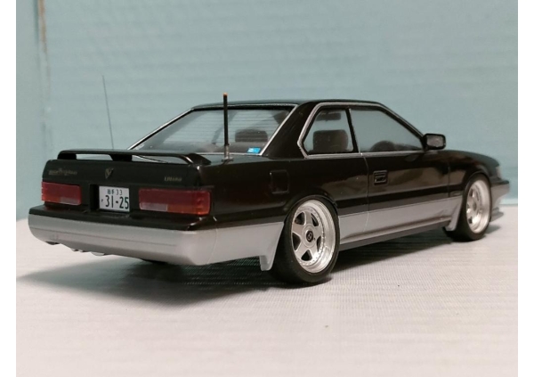 1/24 NISSAN LEOPARD 3.0ultima画像3