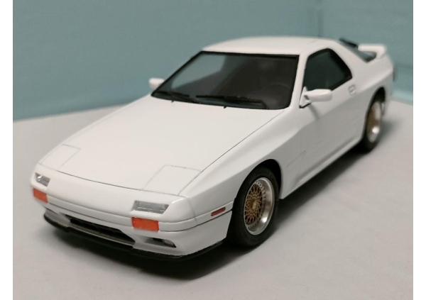 1/24 MAZDA RX-7 GXL