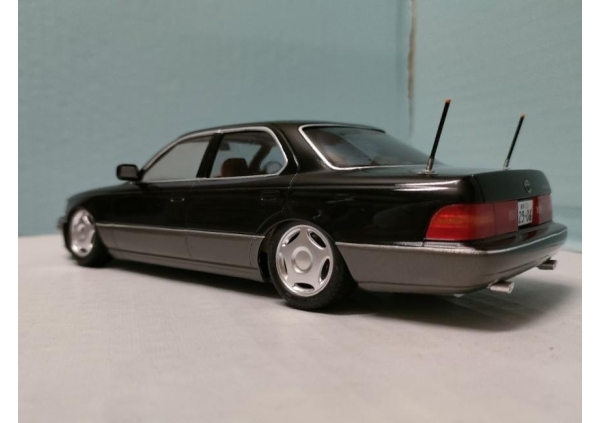 1/24 TOYOTA CELSIOR画像3