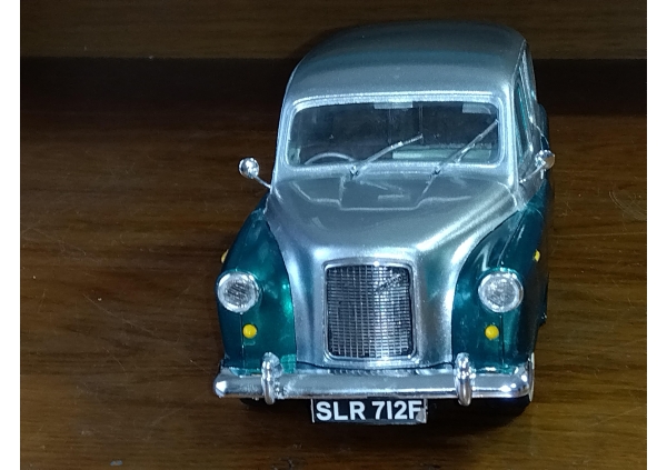 アオシマ 1/24  オースチン FX-4画像5