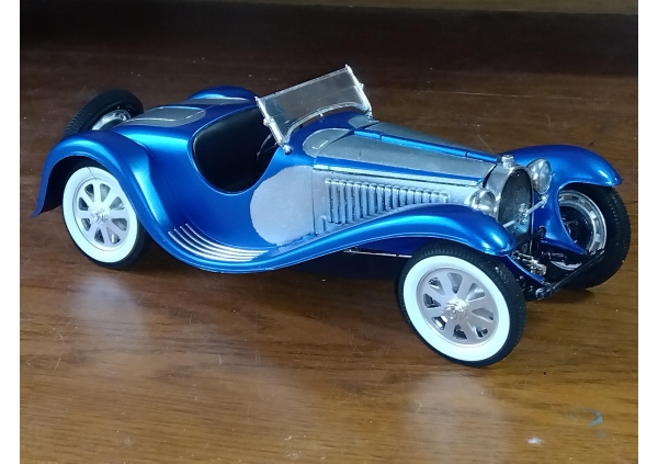 バンダイ 1/20 ブガッティT55