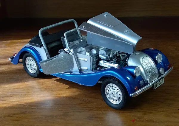 アリイ 1/16 モーガン プラス8画像2