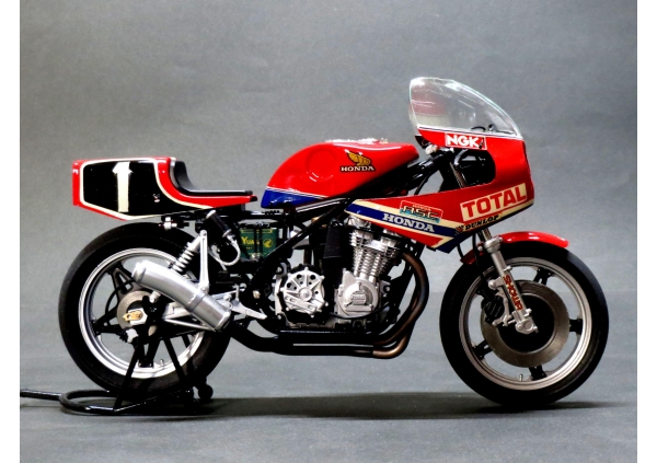 HONDA RS1000 ENDURANCE RACER画像2