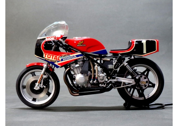 HONDA RS1000 ENDURANCE RACER画像4