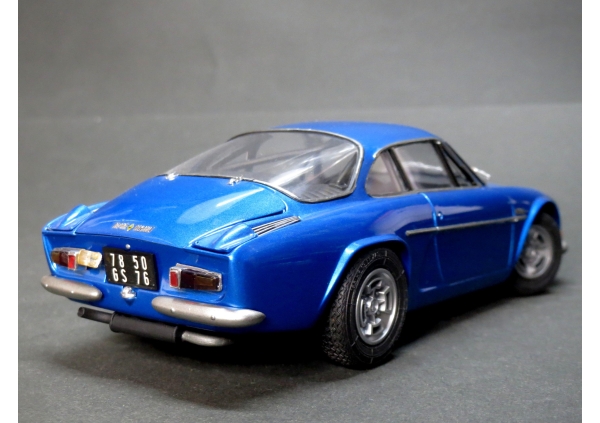 ALPINE RENAULT A110画像4