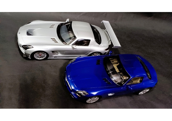 【2013年 フジミ模型㈱ 1/24】Mercedes Benz SLS AMG、同 GT3（メルセデスベンツ SLS AMG、同GT3）