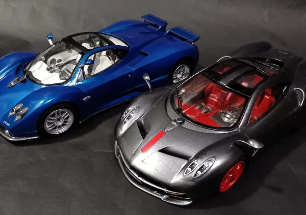 【2021、2016年 ㈱アオシマ文化教材社】Pagani Zonda、Huayra （パガーニ ゾンダ、ウアイラ）画像3