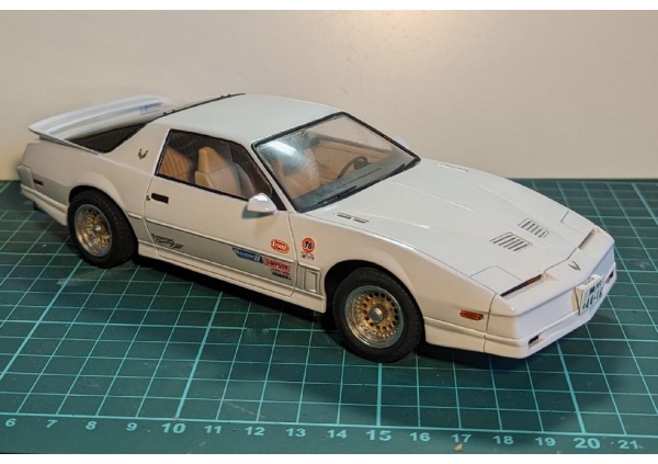 1/24 ARII  FIREBIRD TRANS AM