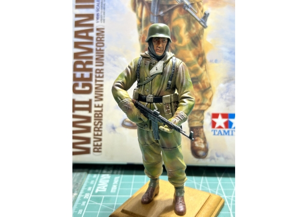 1/16 ドイツ・冬期装備歩兵(防寒戦闘服)