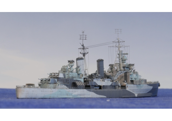 HMS Light Cruiser Belfast 1942, Trumpeter 1/700画像3