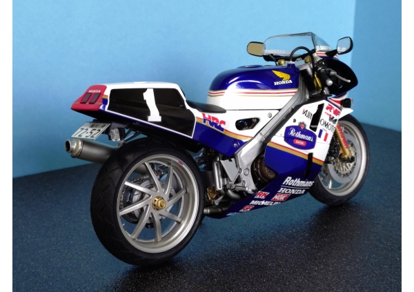 ＶＦＲ750Ｒ画像4