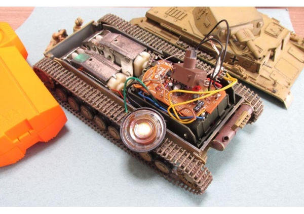 リモコン仕様のIV号戦車D型画像2