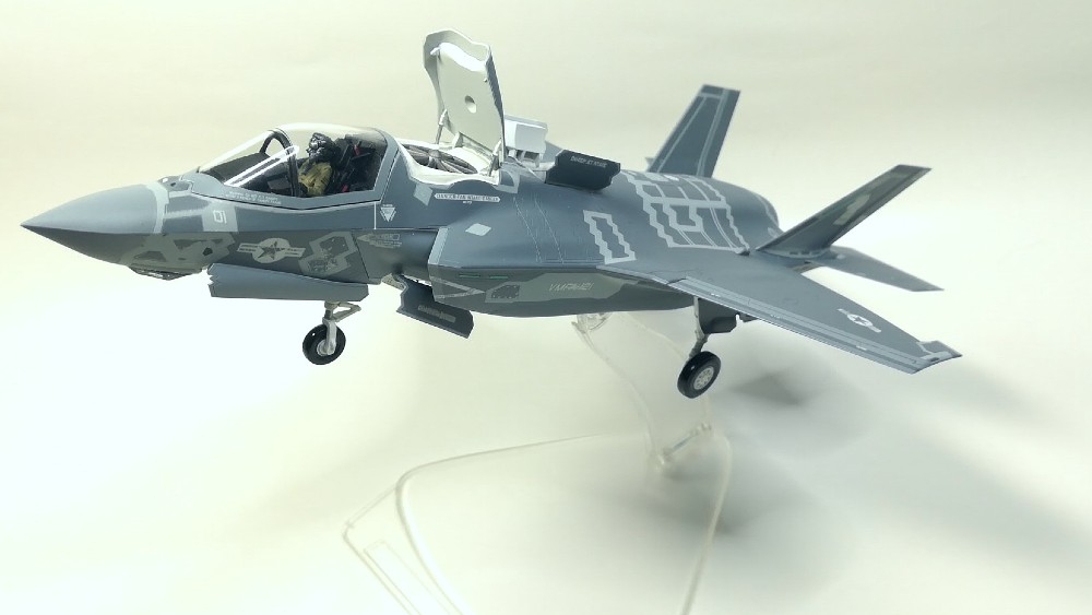 ハセガワ1/72 F-35ライトニングII(B型)U.S.マリーン画像3