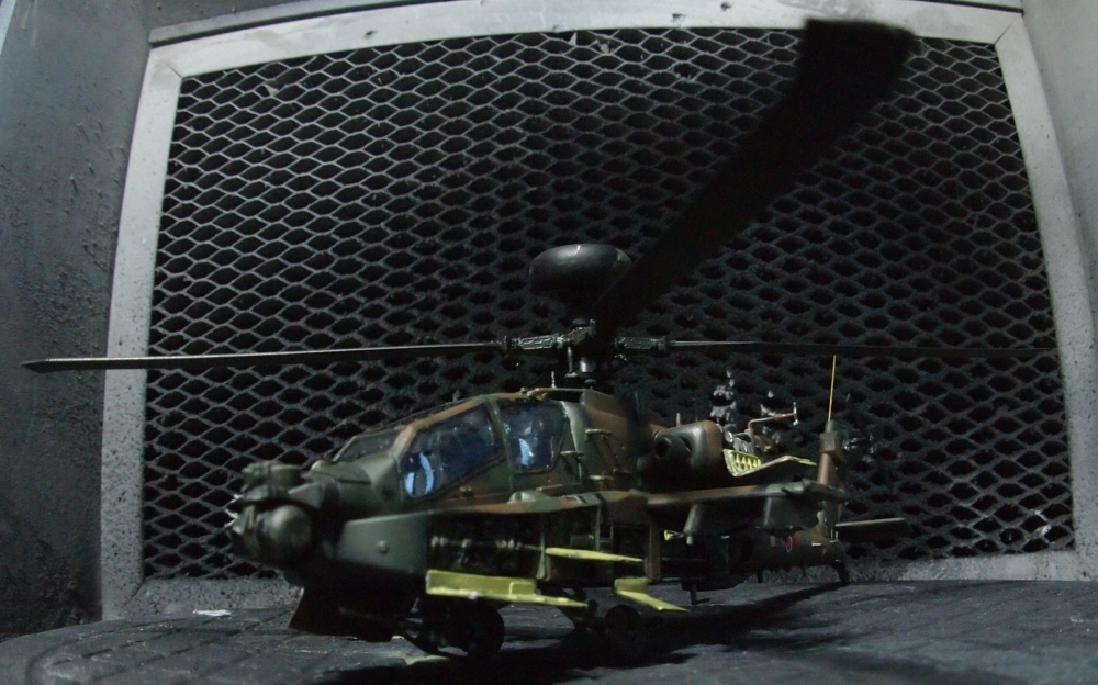 1/72 AH-64D 陸上自衛隊画像1
