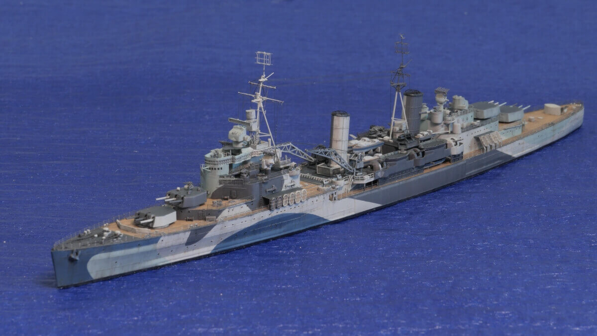 HMS Light Cruiser Belfast 1942, Trumpeter 1/700画像4