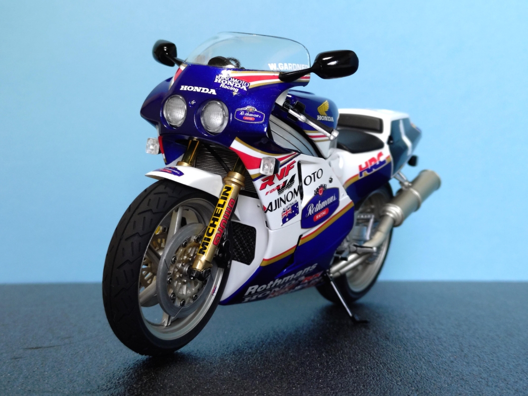 ＶＦＲ750Ｒ画像2